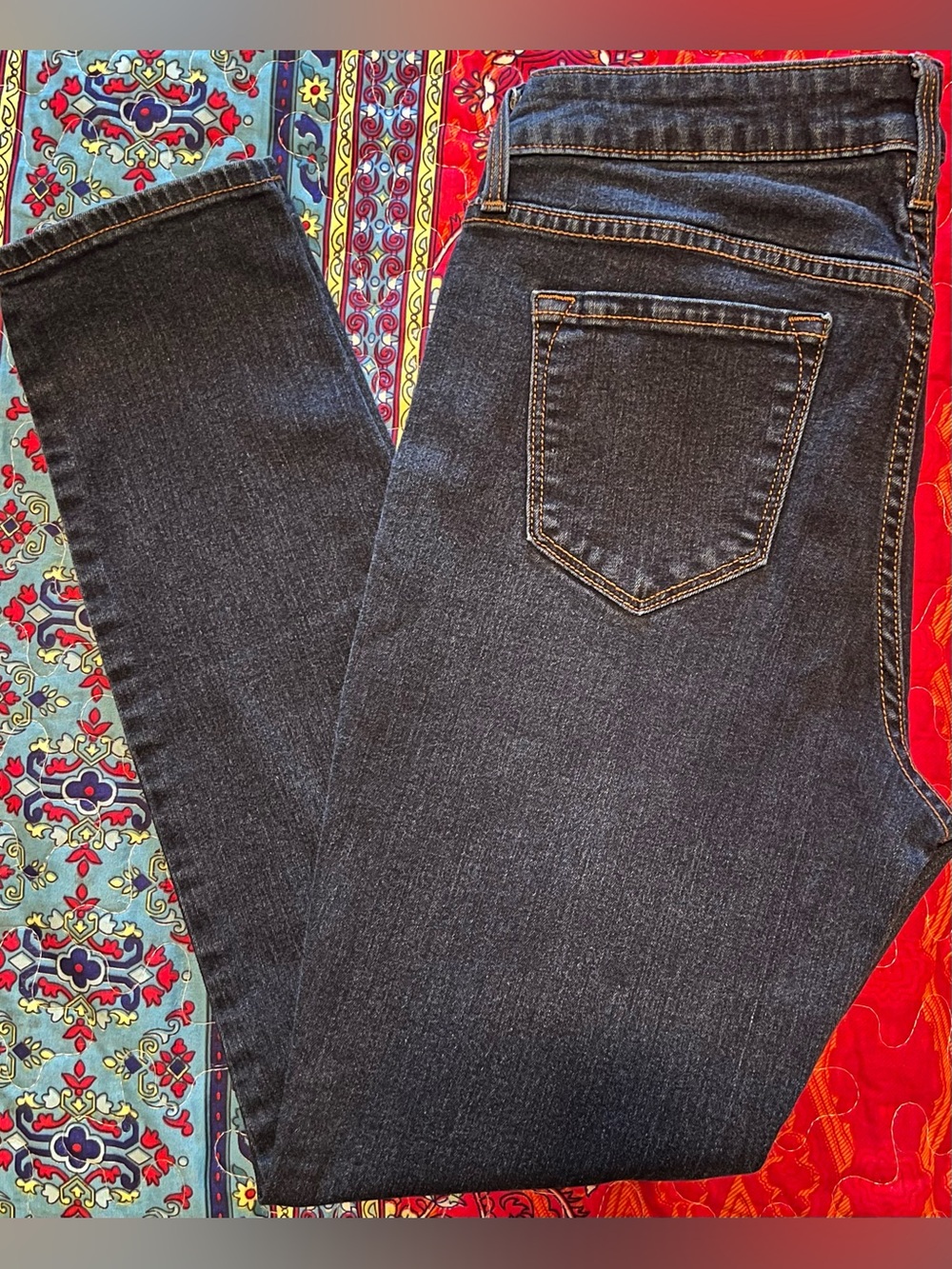 Old Navy Rockstar Mod-Rise Women’s Skinny Jeans in Dark Blue Wash—Size 10 Short